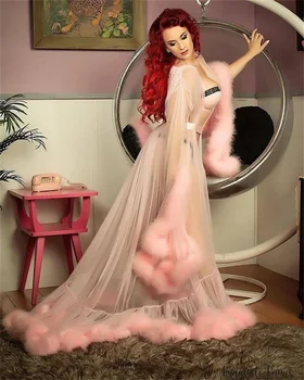 Rožinės Spalvos Maudymosi Chalatai Naktiniai Drabužiai Prabangūs Kailiniai Diržo Iliuzija Vestuves Sleepwear Užsakymą Nightgowns Rūbeliai Pregant Nuotrauka