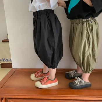 Korėjos stiliaus 2021 Berniukų, mergaičių vientisos spalvos blauzdos ilgis žibintų kelnes vienos lyties vaikai medvilnės prarasti plonas kelnes 2-6Y