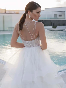 Sexy V kaklo Boho Linijos Vestuvių Suknelė 2021 Paplūdimio Appliques Kristalų Duobute Spagečiai Dirželiai Vestido De Noiva Baltos Vestuvinės Suknelės