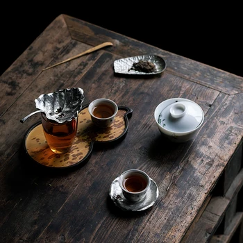Japoniško stiliaus rankų darbo indas-slyvų miestelyje alavo Kung Fu arbatos puodelio laikiklis karščiui atsparaus retro metalo puodelį arbatos puodą turėtojas